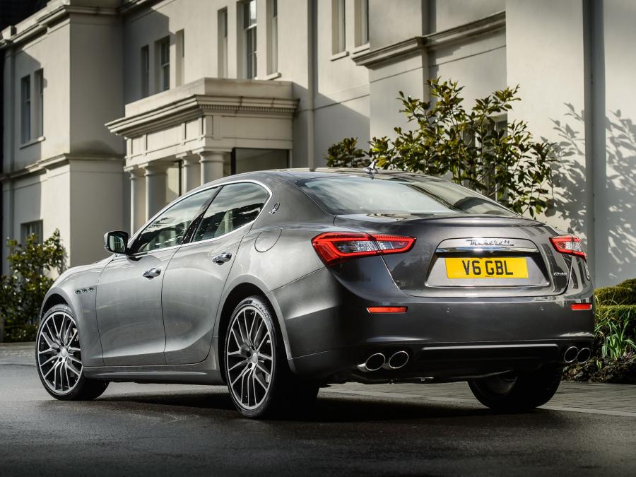  Maserati Ghibli 2013 года  (UK) (фото 4 из 13)